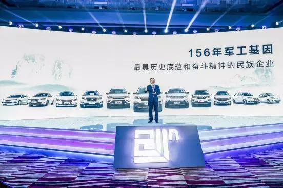 2025今晚香港開特馬開什么，香港今晚特馬開獎號碼預(yù)測（獨家標(biāo)題）