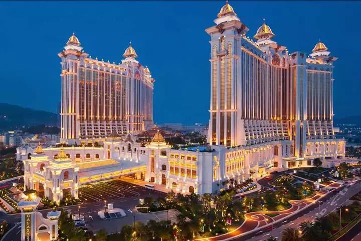 沙漠孤旅