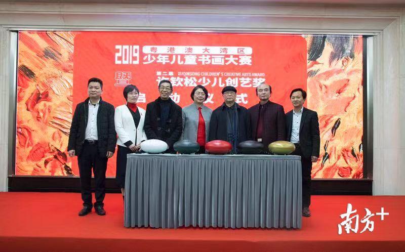 探索未來之門，走進(jìn)新澳門正版免費(fèi)資本車297的奇幻世界，探索未來之門，新澳門正版免費(fèi)資本車297奇幻之旅